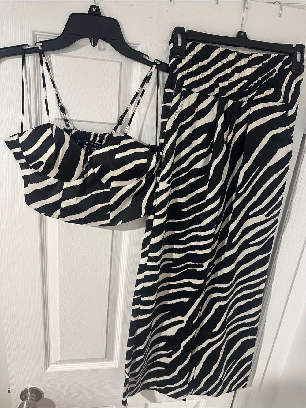 Black & White Zebra Set